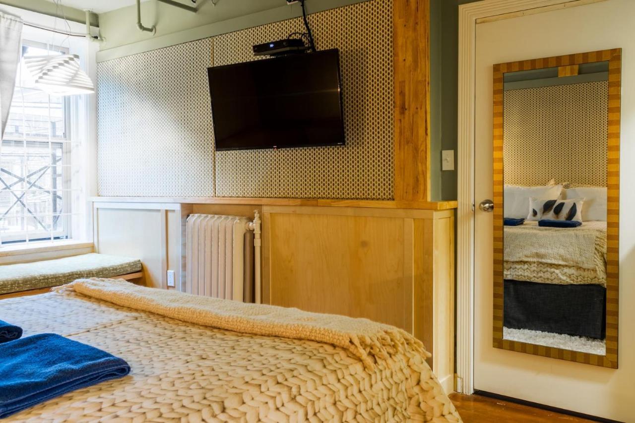 The Cambie Hostel Seymour Vancouver Exteriör bild