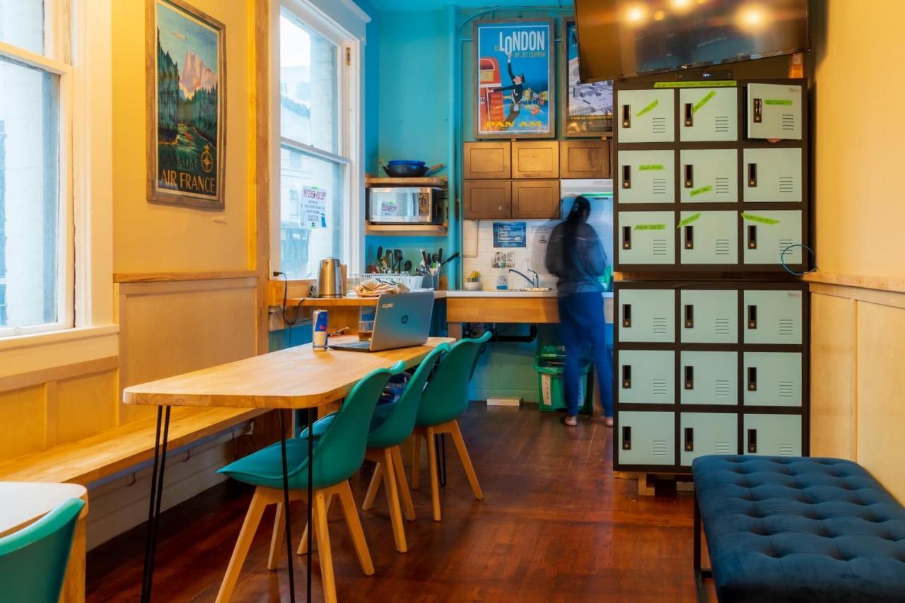 The Cambie Hostel Seymour Vancouver Exteriör bild